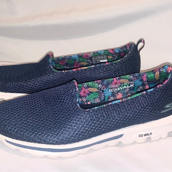 Skechers GOWalk Classic Vegan Washable Slip-Ons - Summer Blossom 8 - Picture 10 of 10
